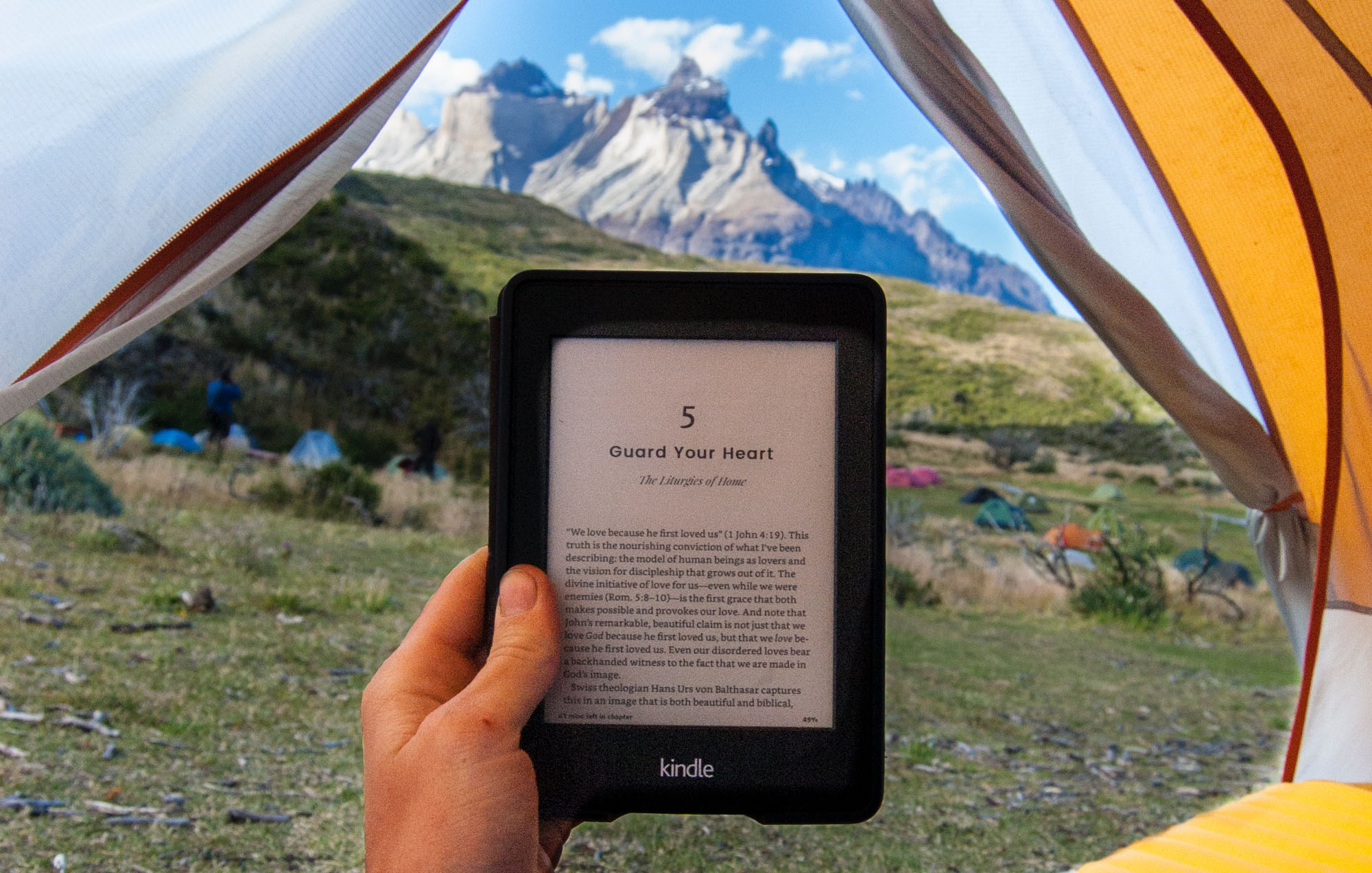 kindle reading while camping